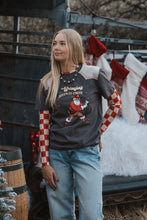 Load image into Gallery viewer, DOORBUSTER PRICE/Wranglin' Xmas cheer tee
