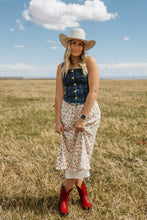 Load image into Gallery viewer, Ariat Cate red boot
