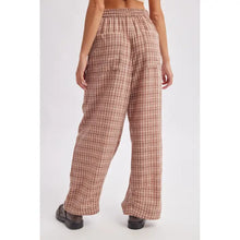 Load image into Gallery viewer, Plaid Wide Leg Soft Pleated Pants
