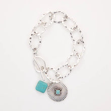 Load image into Gallery viewer, 7" Chunky Chain Bracelet w/ Concho Charm w/ Toggle Closure
