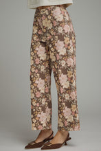 Load image into Gallery viewer, Women's Brown Floral Pants
