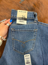 Load image into Gallery viewer, Women’s Ariat Ultra High Rise Wide Leg
